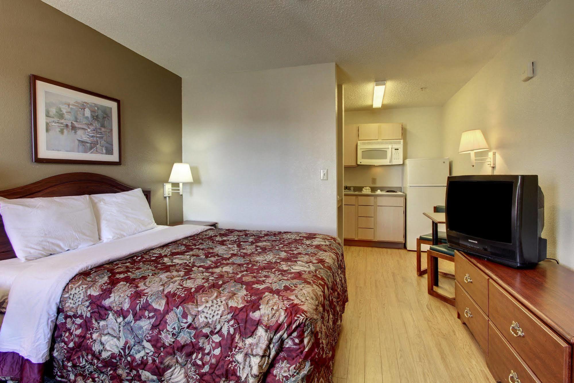 Intown Suites Extended Stay Atlanta Ga - Duluth Zewnętrze zdjęcie